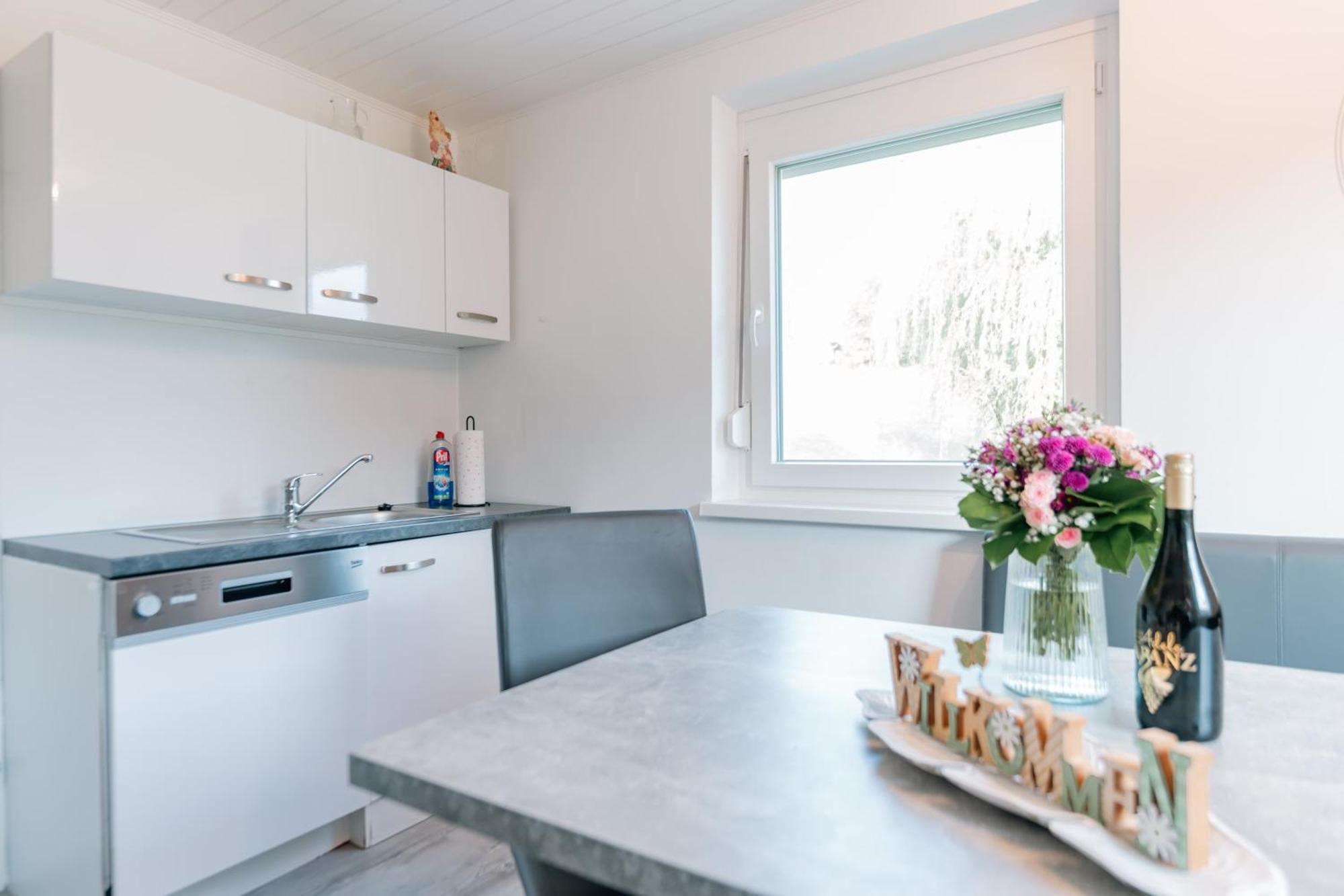 Ferienhaus Treissmann An Der Weinstrasse 루트스카치 외부 사진